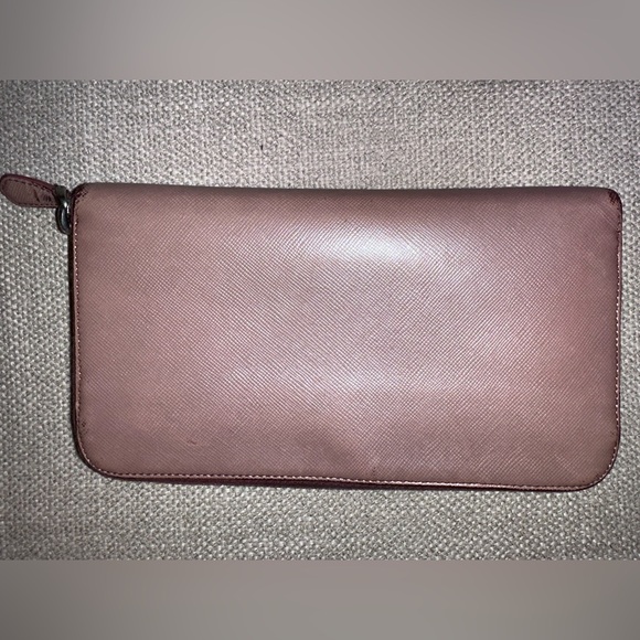 đź’• PRADA Saffiano Leather Zip-Around Wallet | Made in Italy đź’• Blush Pink - Picture 6 of 16